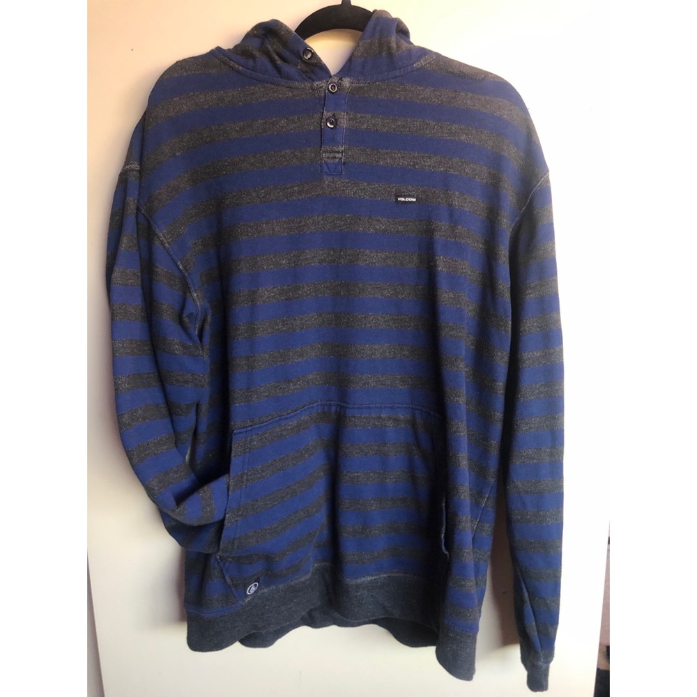 Volcom Classic Fit Pullover Hoodie